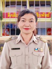 นางสาวทัดดา อินทวิเศษ